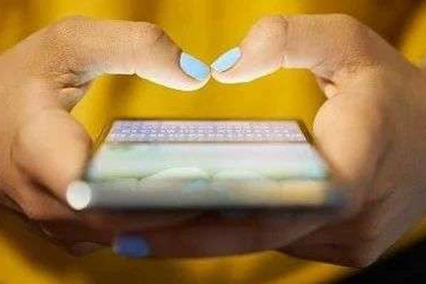 到底是微信窃取隐私，还是输入法光明正大收集用户信息？