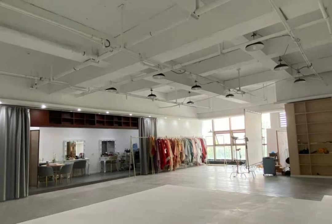 沸腾的国风摄影：门店月营收超200万，用户消费高达7000元