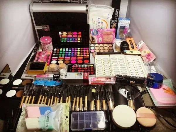 一年投7位数，代工厂不甘心为花西子们“打工”