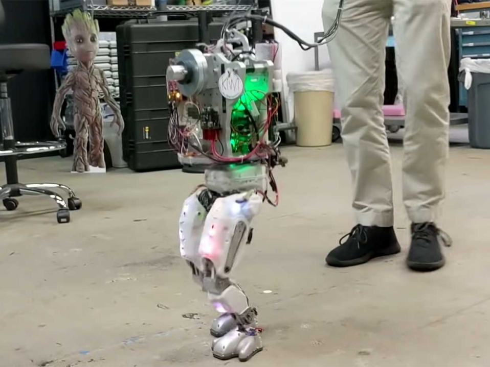 迪士尼嘅机器人开发之路