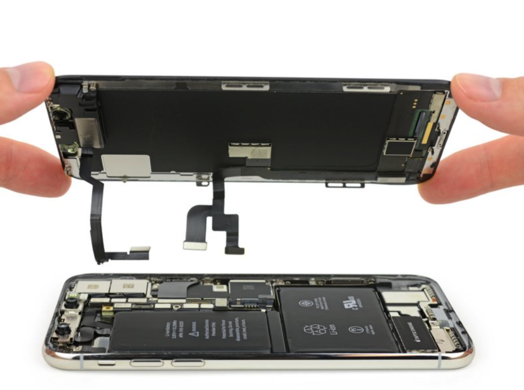 和紫色 iPhone 12 一起推出的，还有苹果的随机序列号