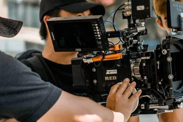 影视行业如何“挤水分” ?  我们跟业内人士聊了聊