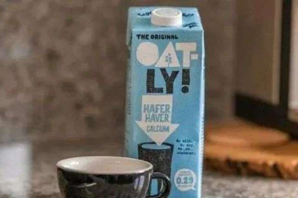 智商税还是真健康？巨亏的燕麦奶Oatly开启百亿美元的资本盛宴