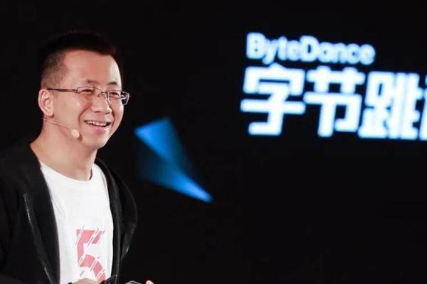 请回答2021：为何年轻CEO们都在激流勇退？