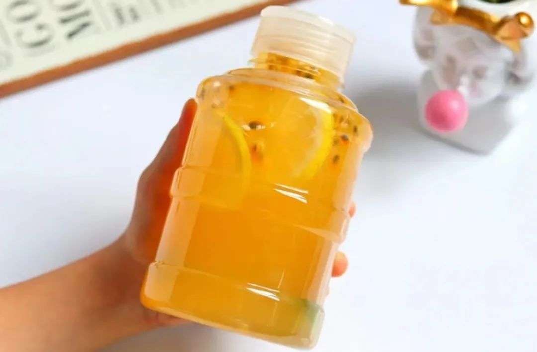 突查茶饮店，多数品牌都在上午11点前“翻车”