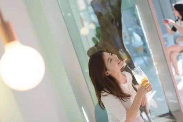 被网红民宿收走的智商税