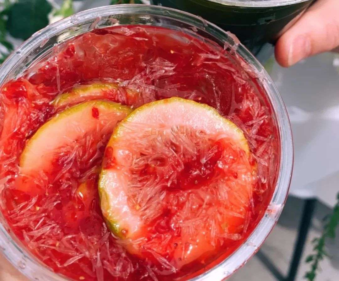 突查茶饮店，多数品牌都在上午11点前“翻车”