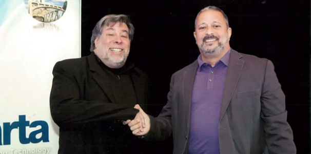 苹果联合创始人被起诉？45年前，他打造了第一代苹果电脑