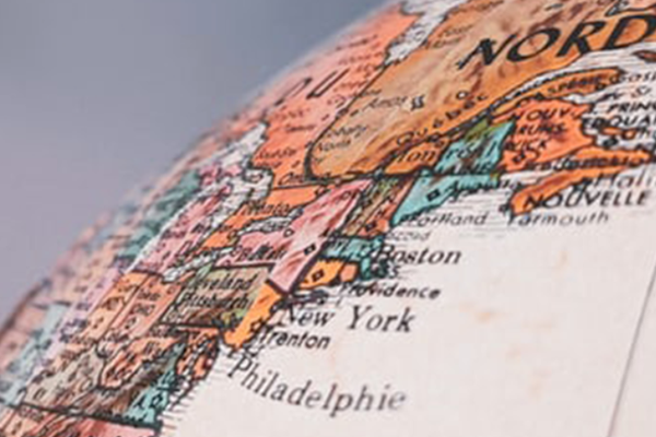 小语种市场机会的「看大」与「做大」