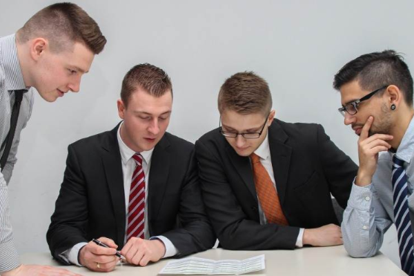 香港光大控股与IP Group设立人民币基金，总规模15亿