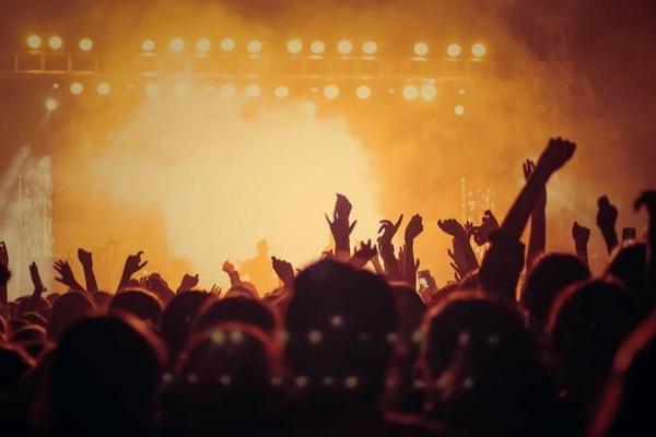 EXO回归，昔日王者能否在中国夺回一亩三分地？