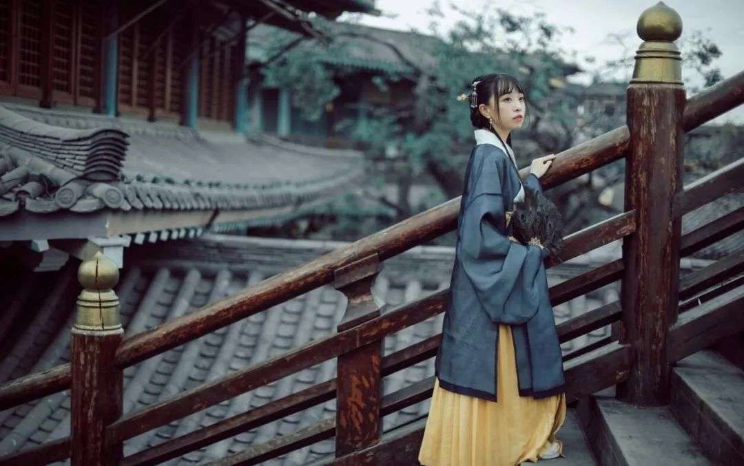 讨论量 3.6 亿，投资却不足 1 亿，为什么投资人看不上汉服？