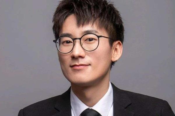 当大学老师开始用视频教你写论文，知识传播有变得更容易吗？