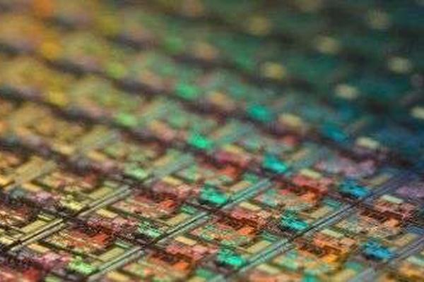 芯片危机已波及169个行业，仅靠供应链自我调节不现实