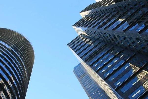 王兴兄弟，干嘉伟做起了VC