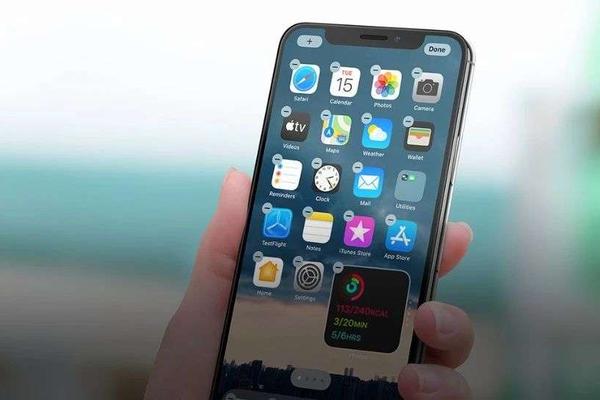 升级 iOS 15 之后，你的手机又能少装一些 App 了