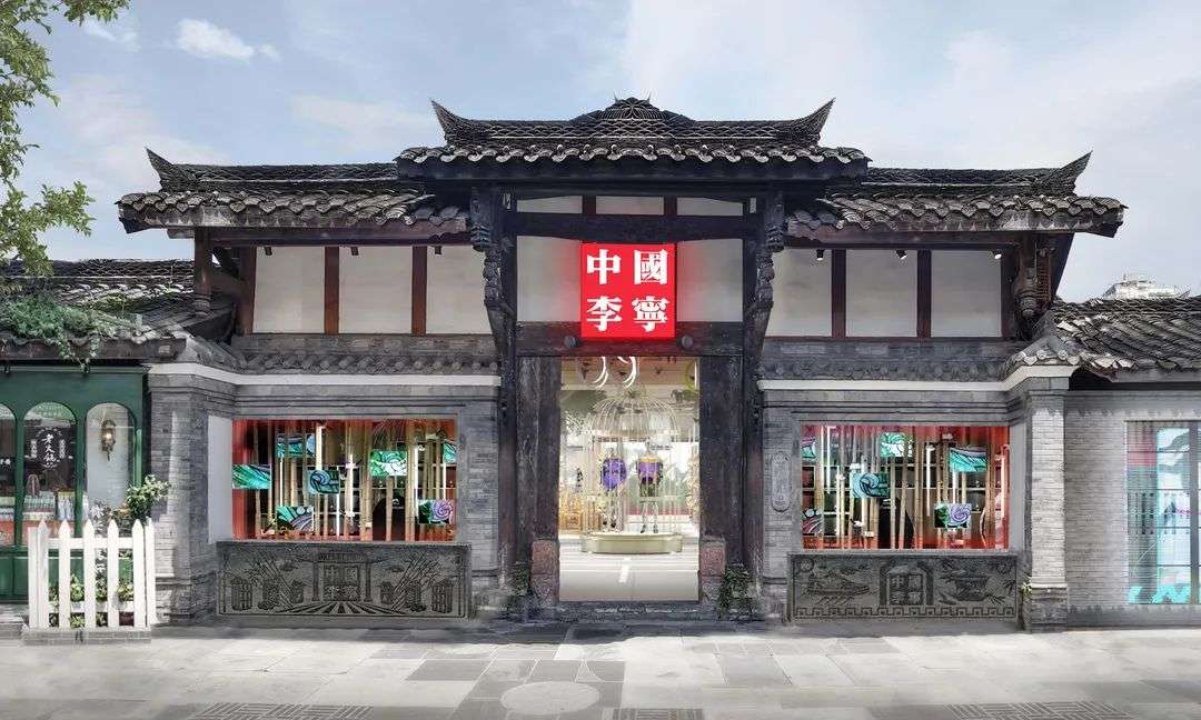门店长成这样，才敢叫“高颜值”吧！