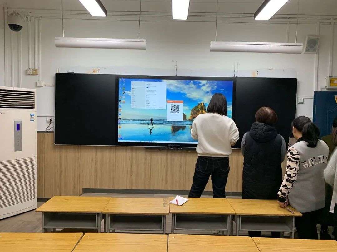 智慧教学与多彩活动并重，伏牛路小学巧用欧帝智慧教室互动黑板