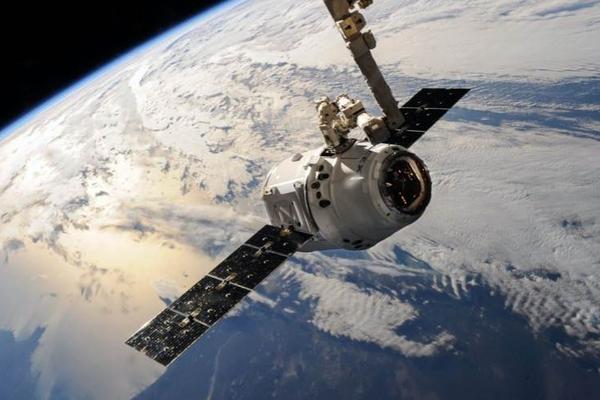 激光通信的技术趋势及应用前景分析