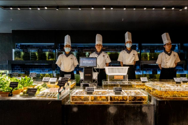 “海上”生明月，飘来“徐记”鲜