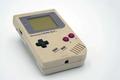 你抽屉里的 Game Boy 卡带，终于可以派上用场了