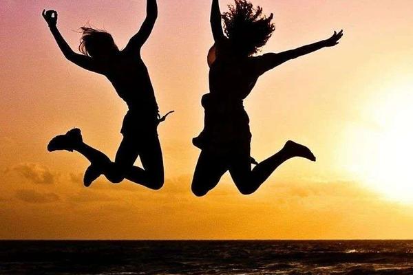 年轻人最real的一面，都藏在HOME+里