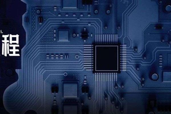 芯征程 | 千亿市值却遭股价闪崩，它以一己之力对抗苹果，成就安卓隐形冠军