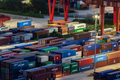 今年上半年重庆实现GDP1.29万亿，同比增长12.8%