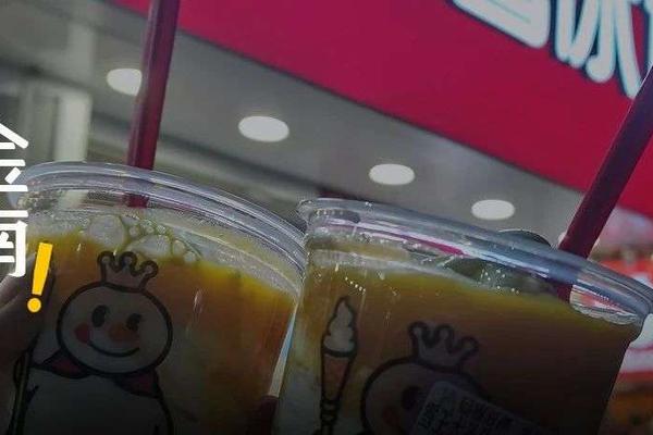 辞职开奶茶店的打工人，现在都后悔了吗？