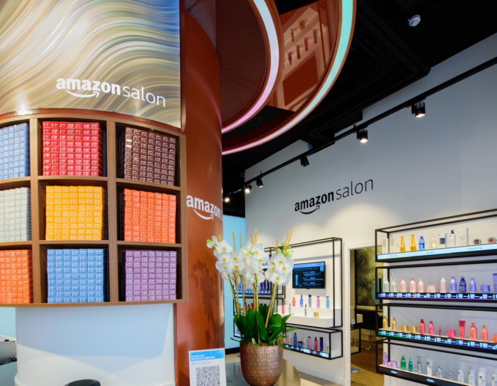 亚马逊开了家理发店，互联网巨头为何看上“小本生意”？