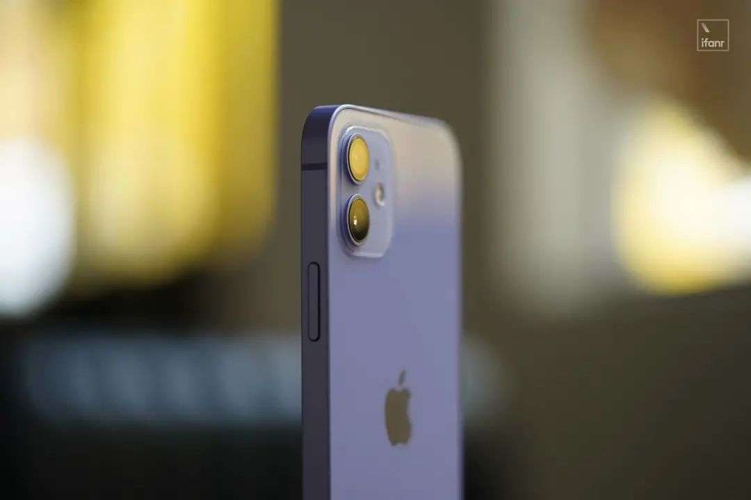 苹果 iPhone 12 的拍照总显老？这里有几个解决办法