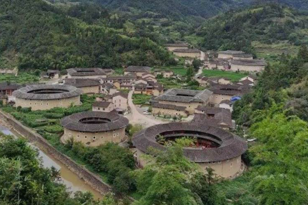 片仔癀天下知，漳州无人问