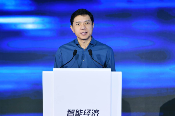 最前线 | 百度智能云宣布战略升级，李彦宏称AI已进入快速应用期