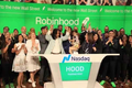 互联网券商Robinhood登陆纳斯达克：市值291亿美元，用户平均年龄31岁