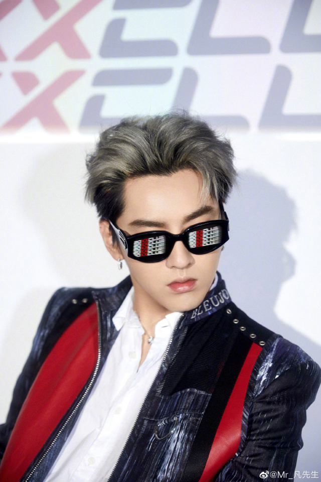 吴亦凡被刑拘他是如何从顶流跌落的