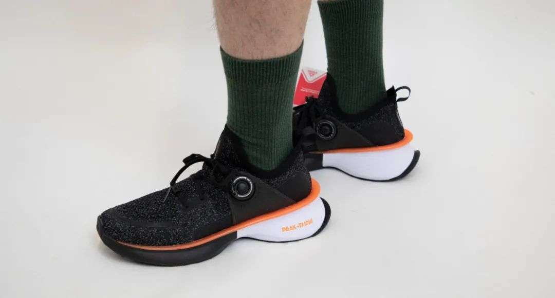 鸿星尔克、李宁、安踏……“野性消费”了6款国产跑鞋，我真香了