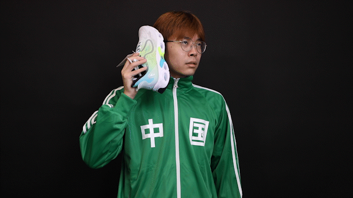 鸿星尔克、李宁、安踏……“野性消费”了6款国产跑鞋，我真香了