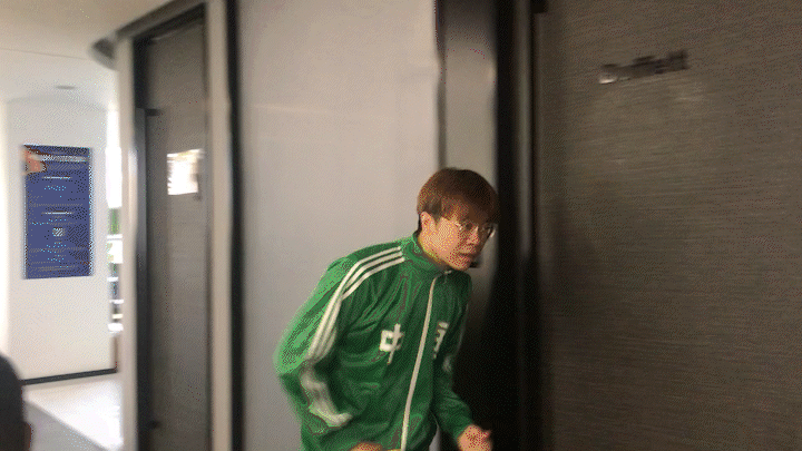 鸿星尔克、李宁、安踏……“野性消费”了6款国产跑鞋，我真香了