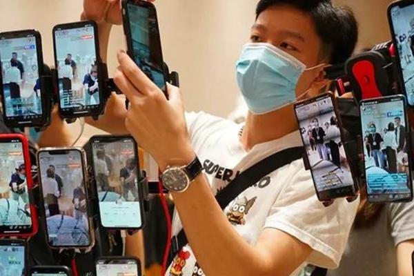 抖音补课「搜索」，张一鸣在想什么？