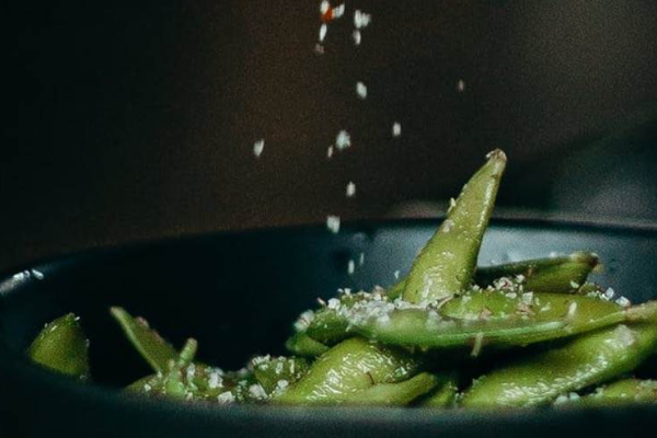 消失的“味精王”，新兴的“调味茅”