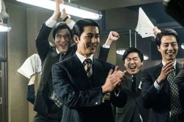 互联网公司拿到了直男癌剧本