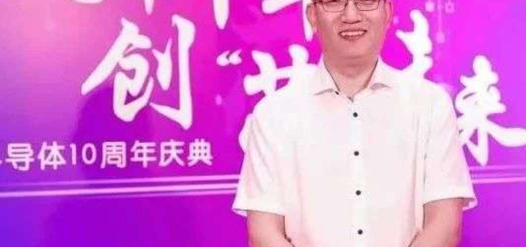 一家本土模擬芯片<dptag>公</dptag><dptag>司</dptag><dptag>的</dptag>十年