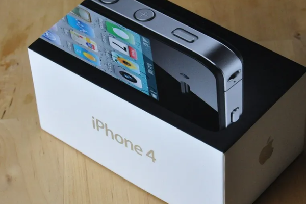 2021，教育智能硬件的iPhone4时刻