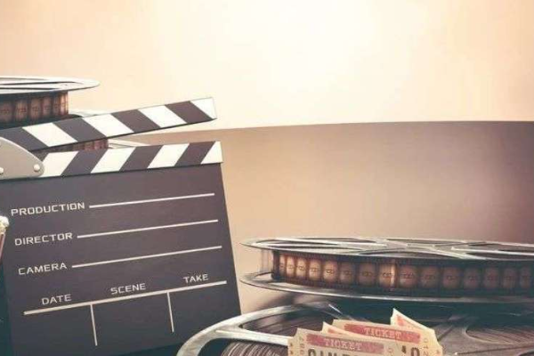 电影公司半年报：短期复苏还是长期向好？