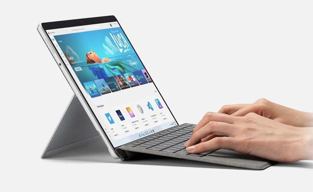 微软发布 4 款新品：高刷屏 Surface Pro、双屏手机 Surface Duo 来了