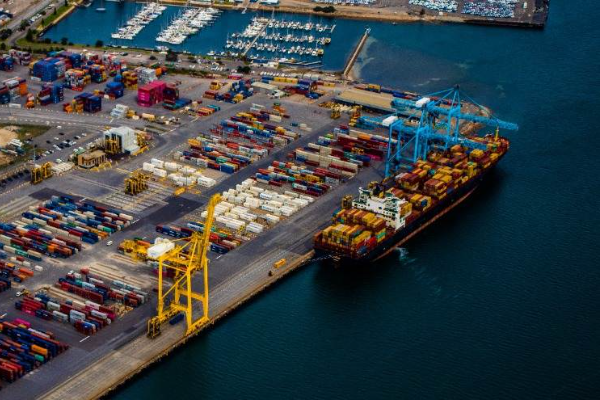 珠三角港口集装箱吞吐量居全国前列 未来将进一步推动水运发展