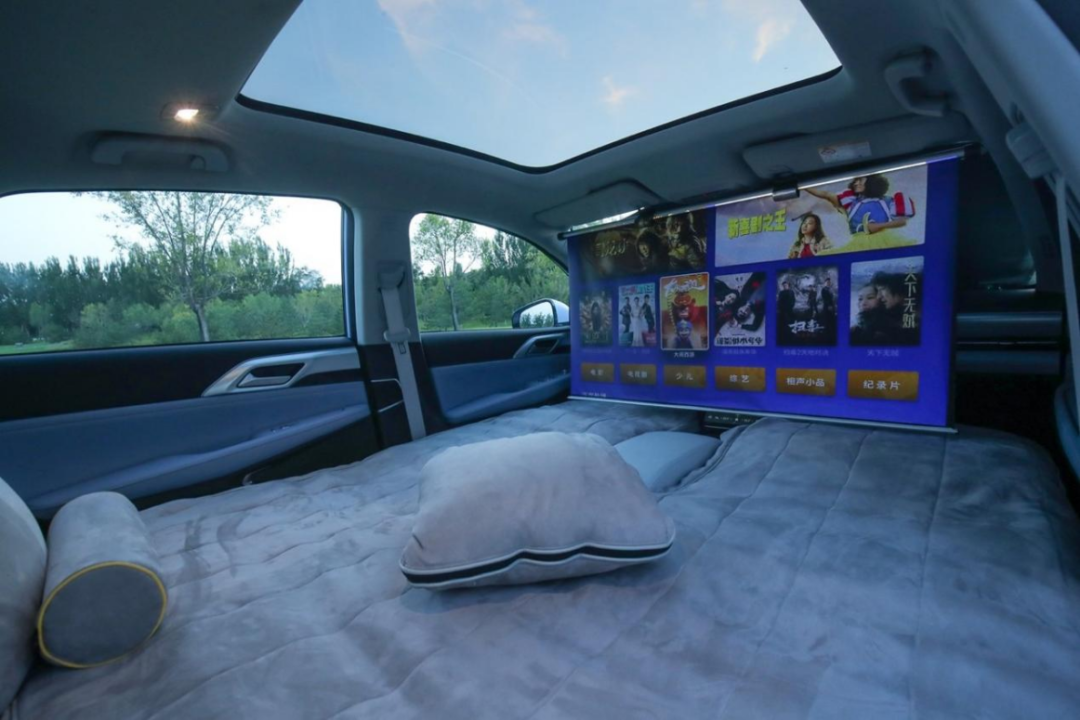 在车里睡觉是我们日常生活中较为常见的场景,对于普通车主而言,车内