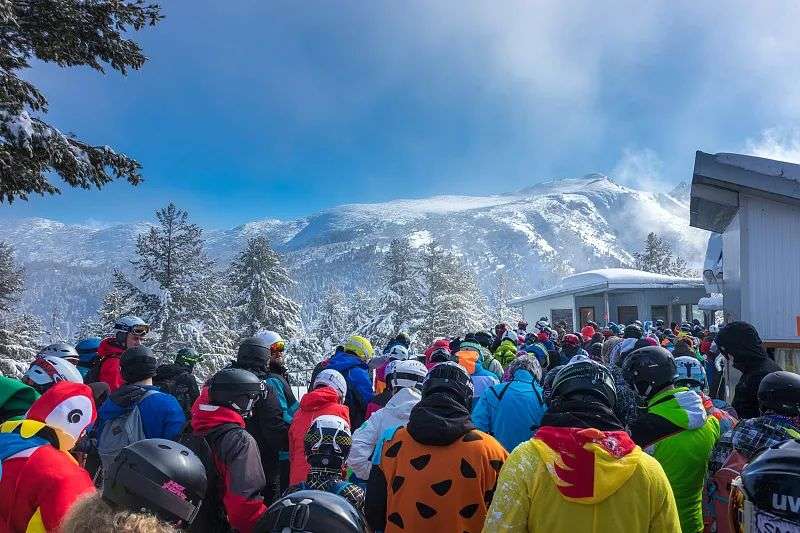 零下4°排队1小时，年轻人排队的快乐，你不懂