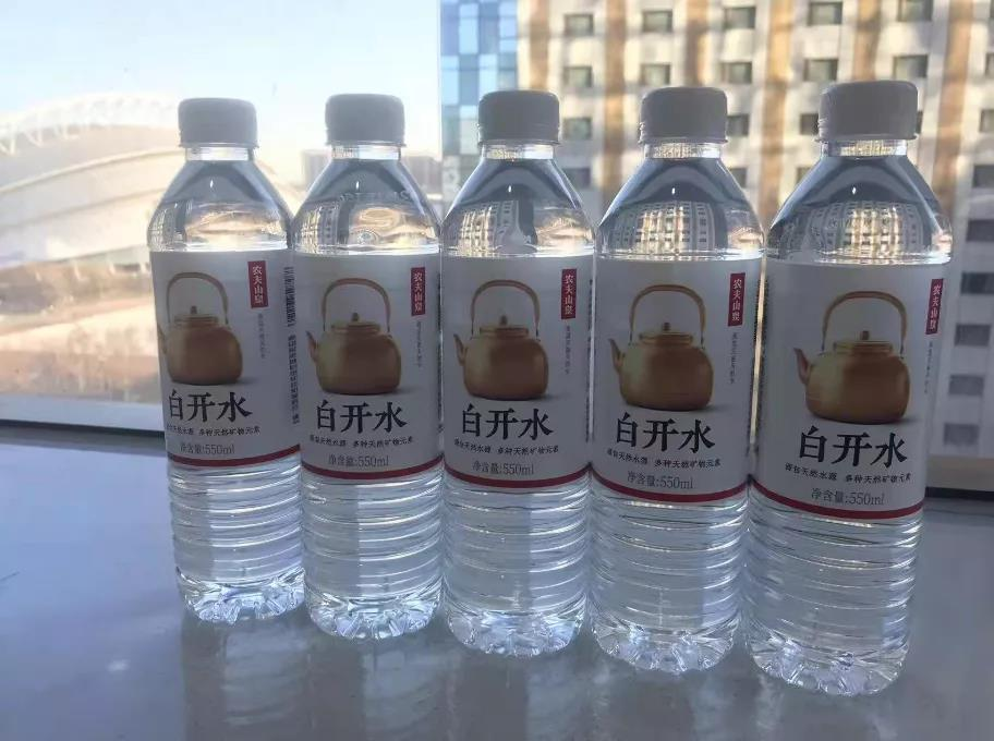 农夫山泉推出白开水巨头们看好的熟水生意能做大吗