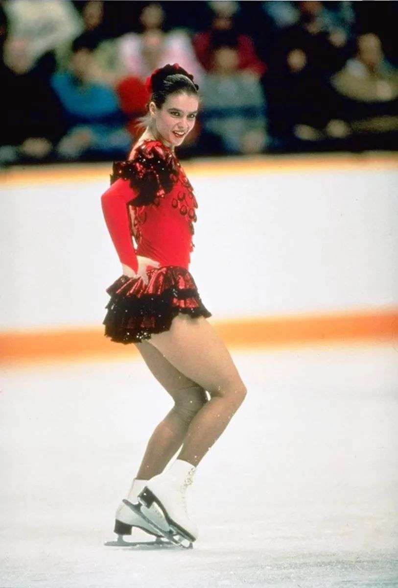 女单自由滑比赛中,德国选手卡特琳娜·维特(katarina witt)与美国选手